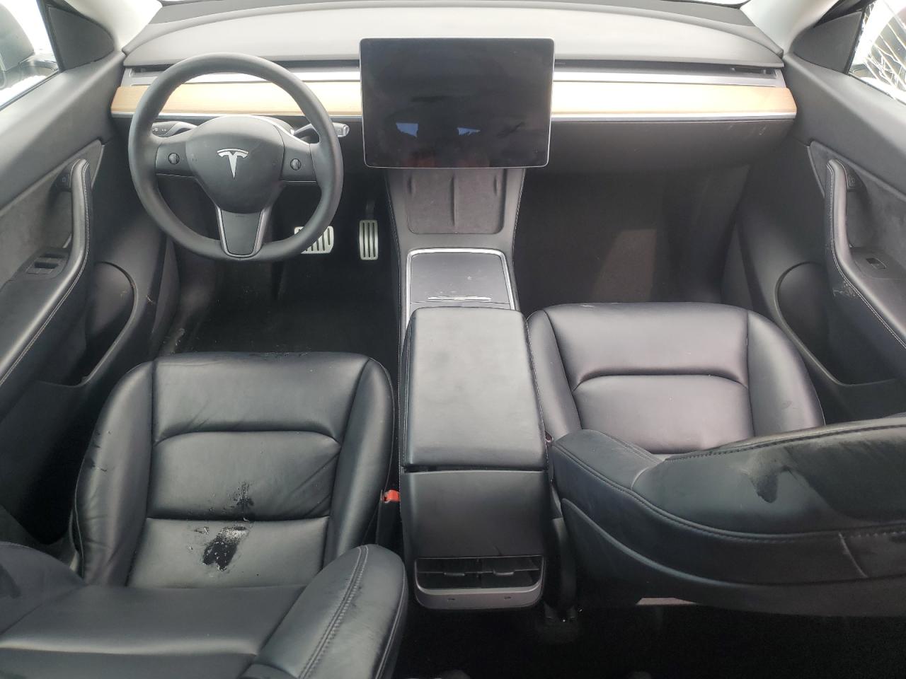 2022 Tesla Model Y VIN: 7SAYGDEF6NF379682 Lot: 69930785