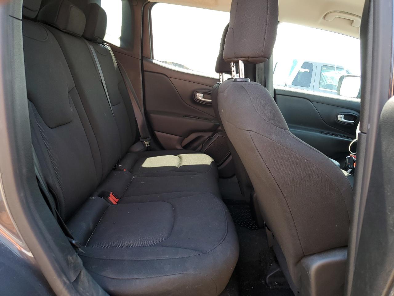 2023 Jeep Renegade Latitude VIN: ZACNJDB14PPP37512 Lot: 69220185