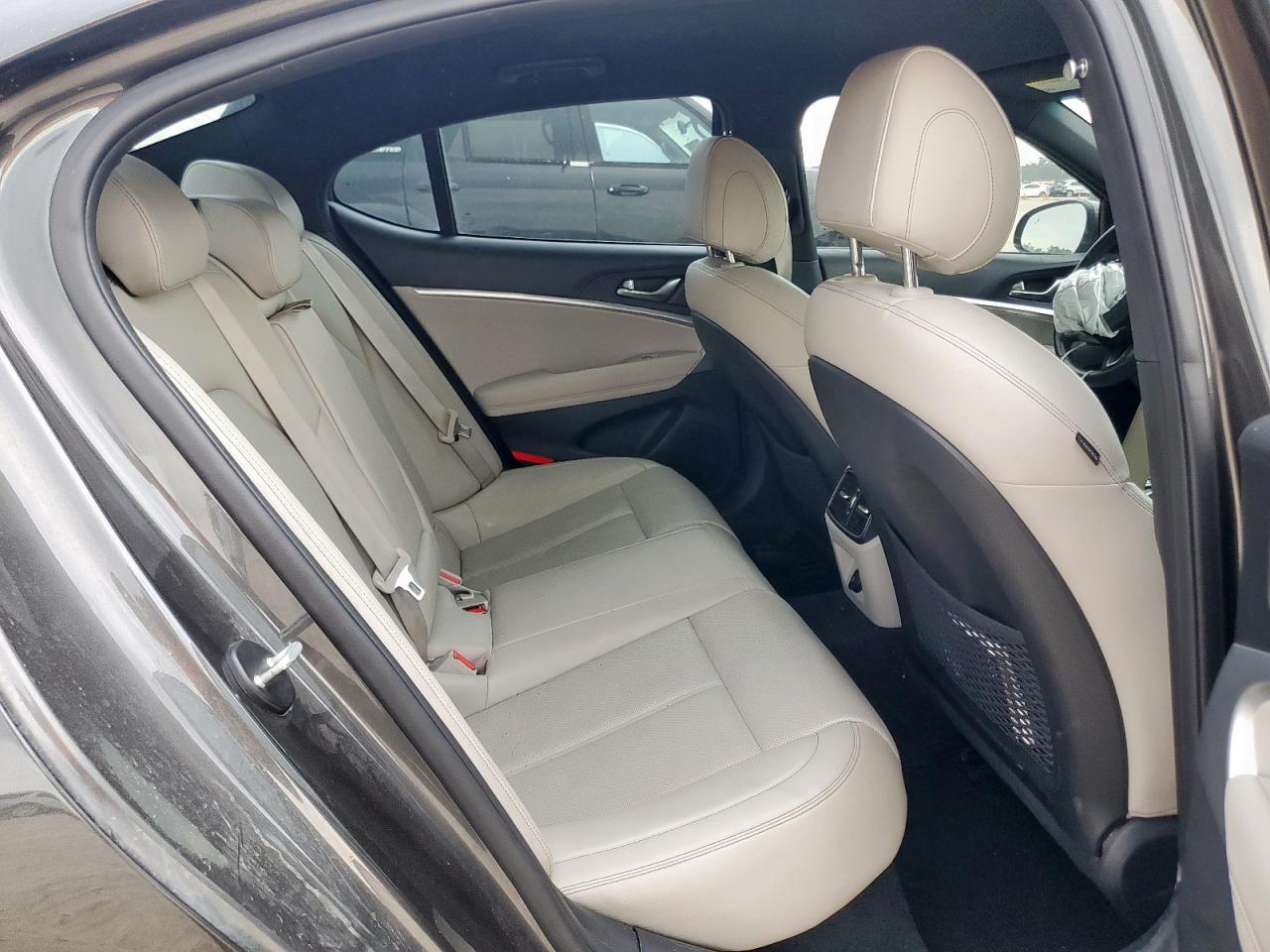 2022 Genesis G70 Base VIN: KMTG34TA3NU099576 Lot: 70091465