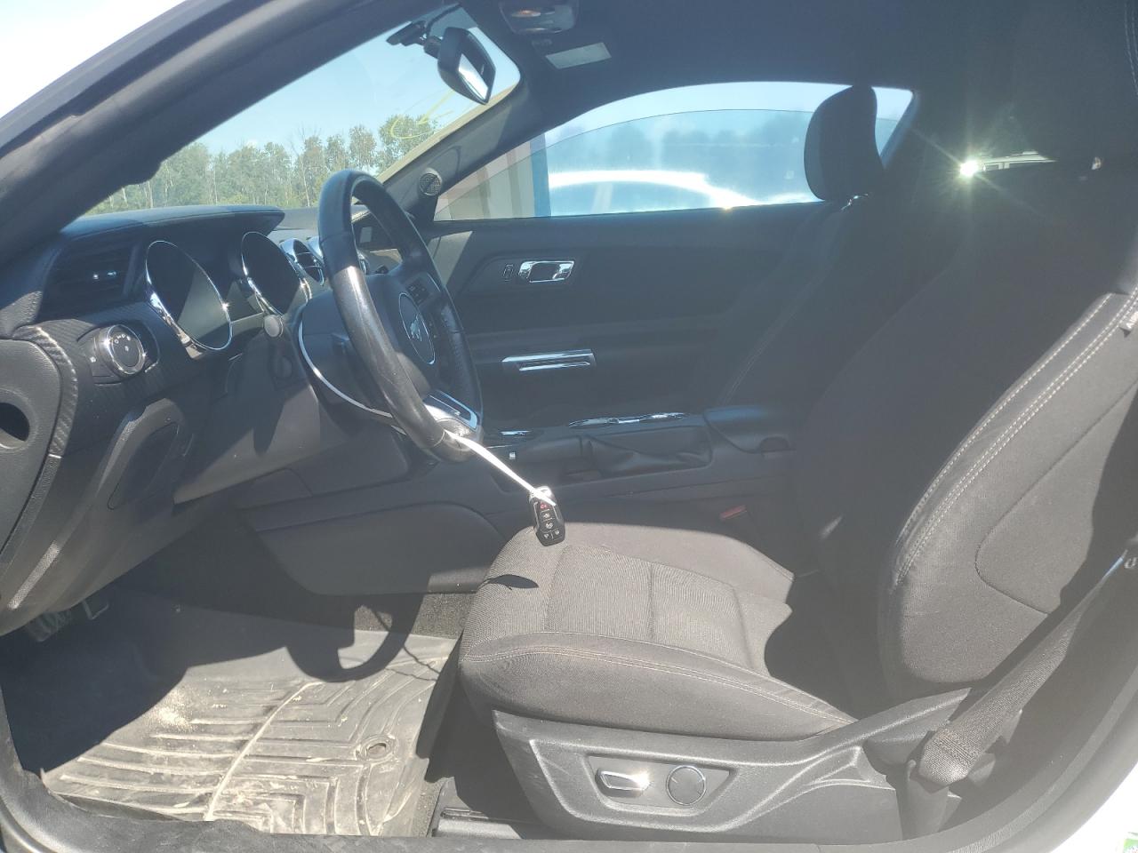 2017 Ford Mustang VIN: 1FA6P8AM3H5303462 Lot: 64782795