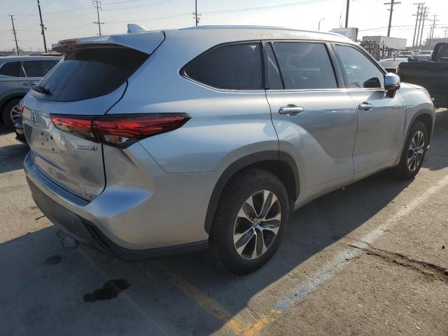  TOYOTA HIGHLANDER 2021 Silver