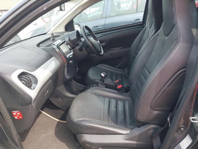2016 TOYOTA AYGO X-CLU