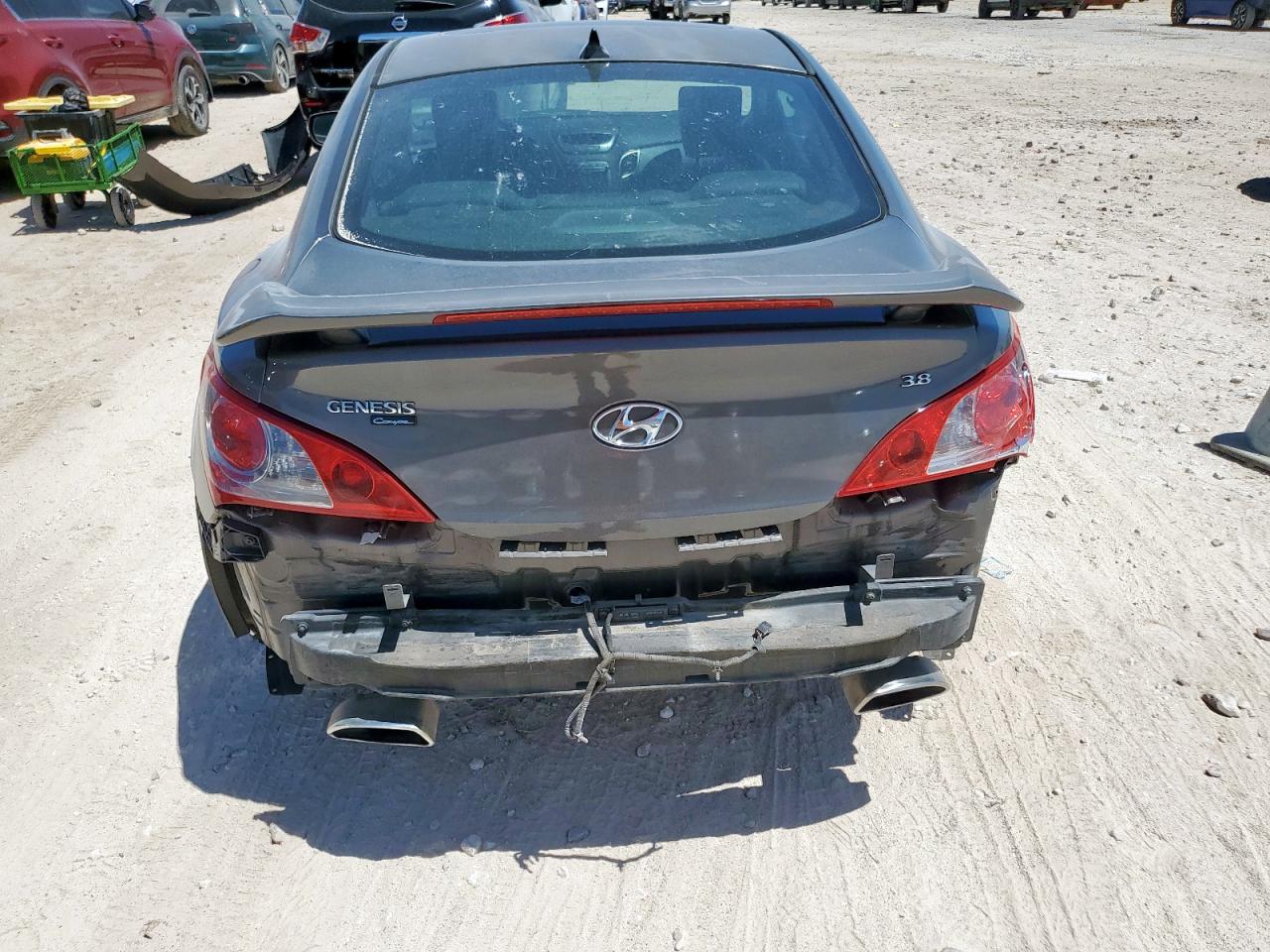 2012 Hyundai Genesis Coupe 3.8L VIN: KMHHU6KH4CU079341 Lot: 70830795