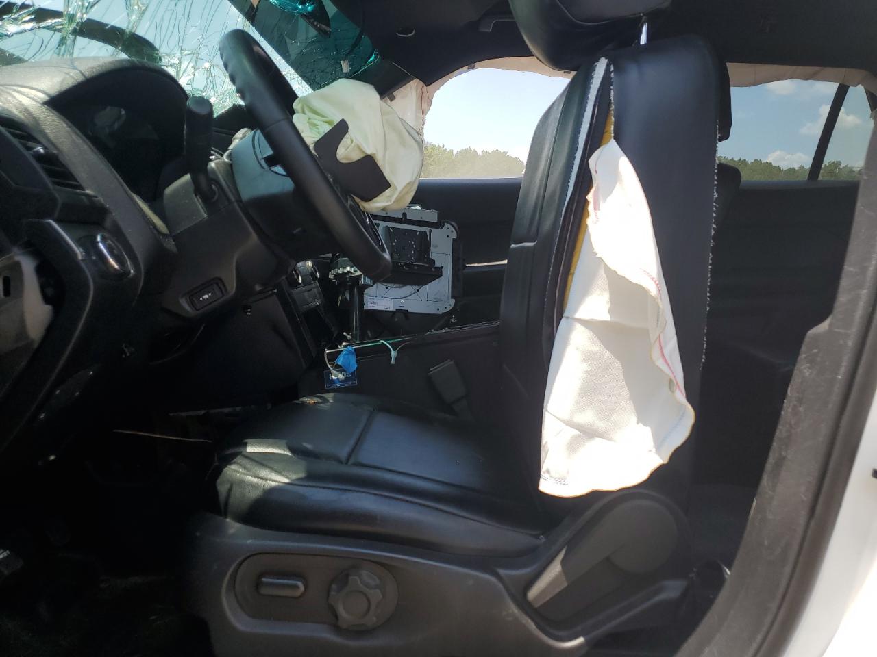 1FM5K8AR5HGA17385 2017 Ford Explorer Police Interceptor