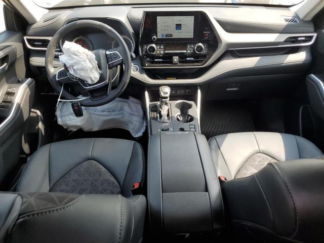 2025 TOYOTA HIGHLANDER HYBRID XLE  