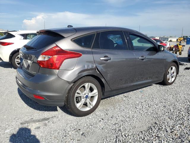 Hatchbacks FORD FOCUS 2014 Gray