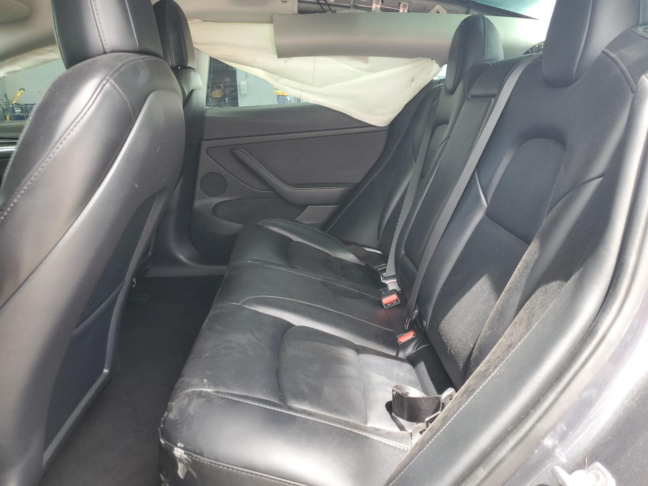 2022 Tesla Model 3 VIN: 5YJ3E1EA5NF189372 Lot: 68091355