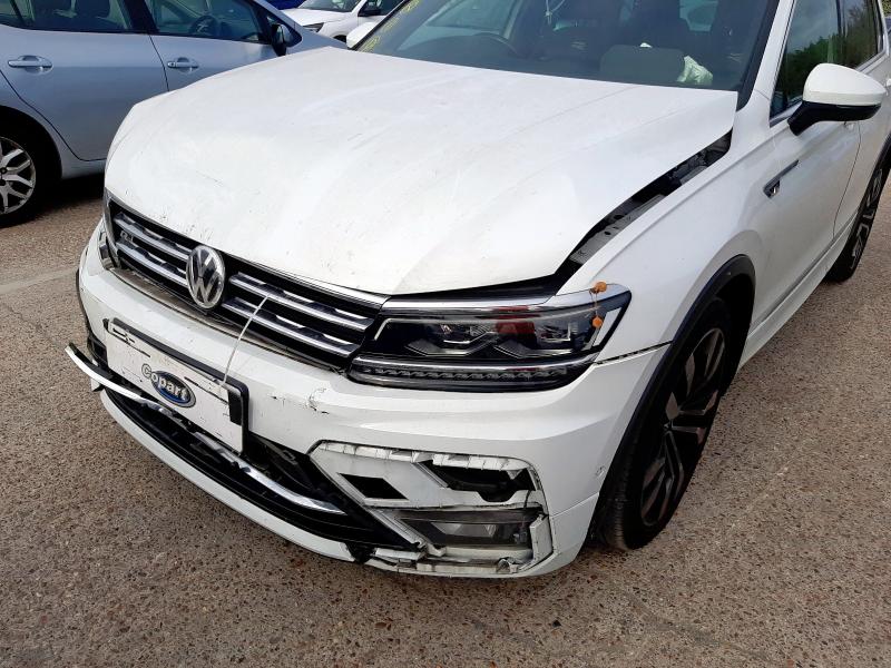 2020 VOLKSWAGEN TIGUAN SEL