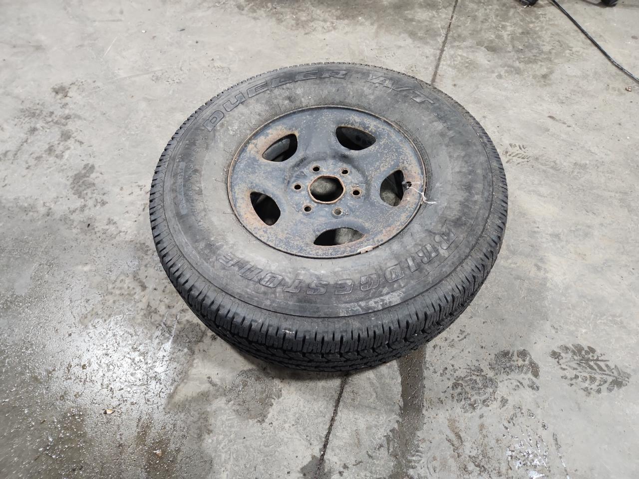 2004 Chevrolet Tahoe K1500 VIN: 1GNEK13Z64R227315 Lot: 67542205