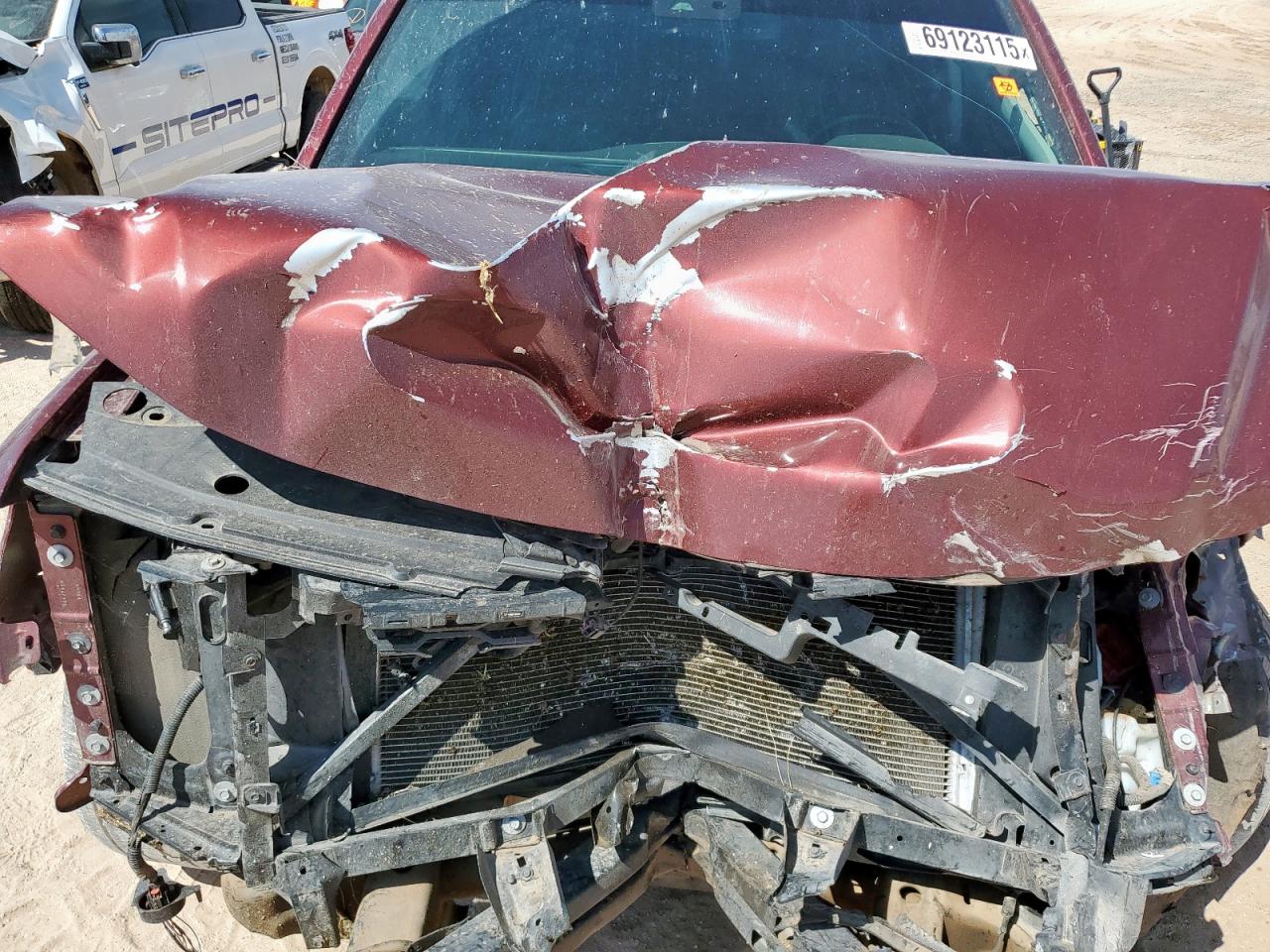 2016 Chevrolet Suburban C1500 Lt VIN: 1GNSCHKC7GR396785 Lot: 69123115