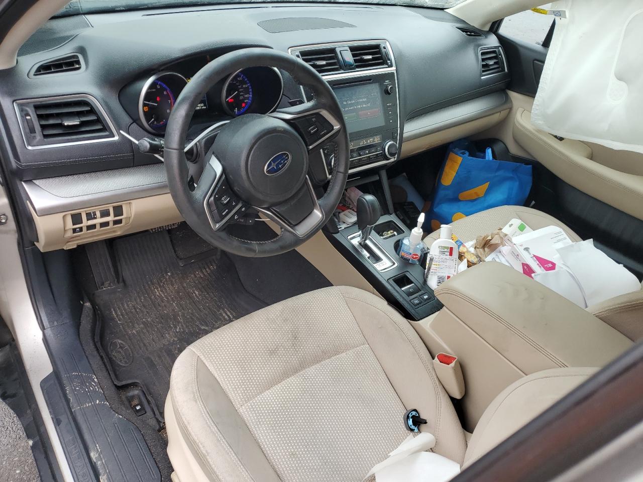 2018 Subaru Outback 2.5I Premium VIN: 4S4BSACC2J3317840 Lot: 70288385