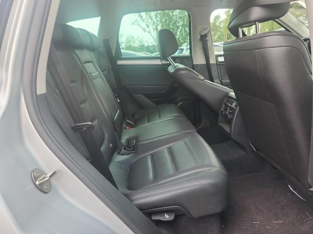 2012 VOLKSWAGEN TOUAREG V6 TDI  