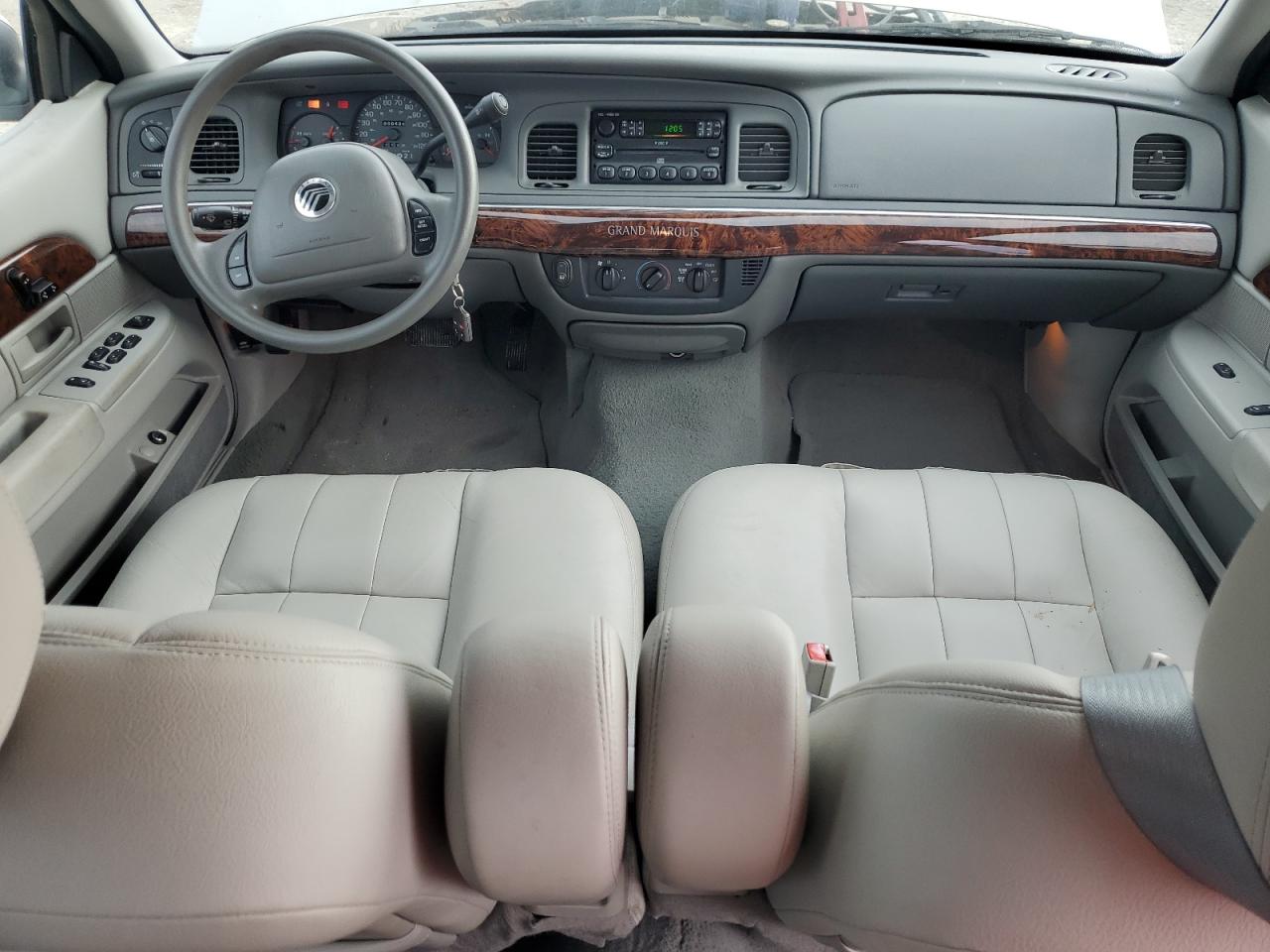 2004 Mercury Grand Marquis Gs VIN: 2MEFM74W14X656977 Lot: 70318105