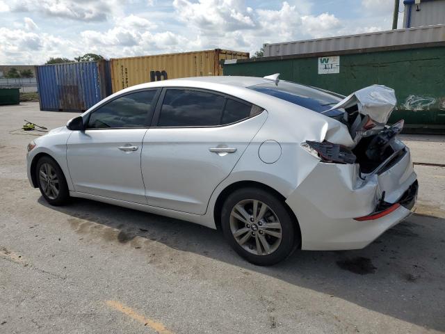 HYUNDAI ELANTRA 2018 Srebrny