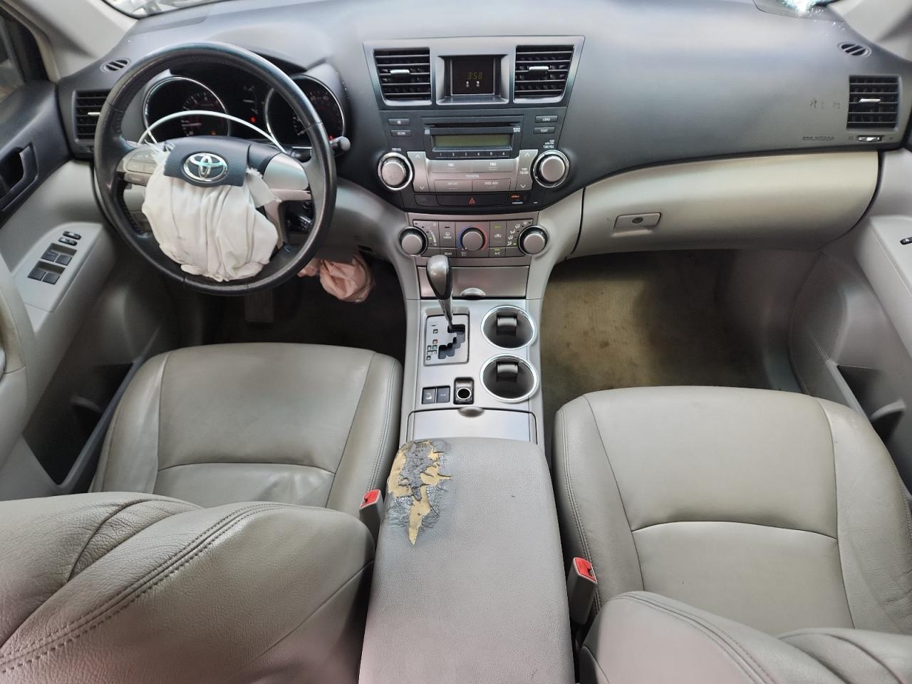 2010 Toyota Highlander VIN: 5TDBK3EH9AS030325 Lot: 70388495