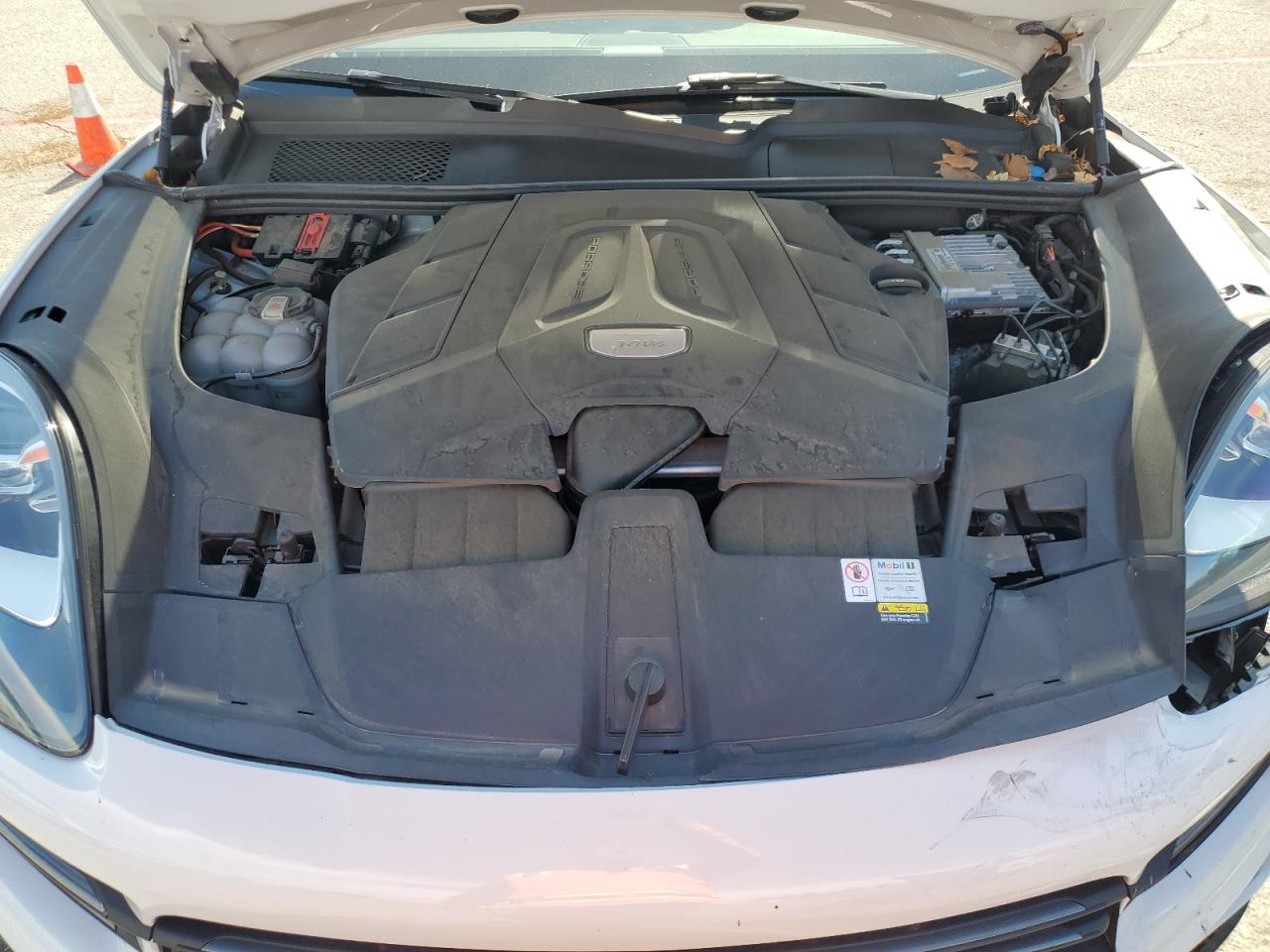 2023 Porsche Cayenne Base VIN: WP1AA2AY6PDA06548 Lot: 70330025