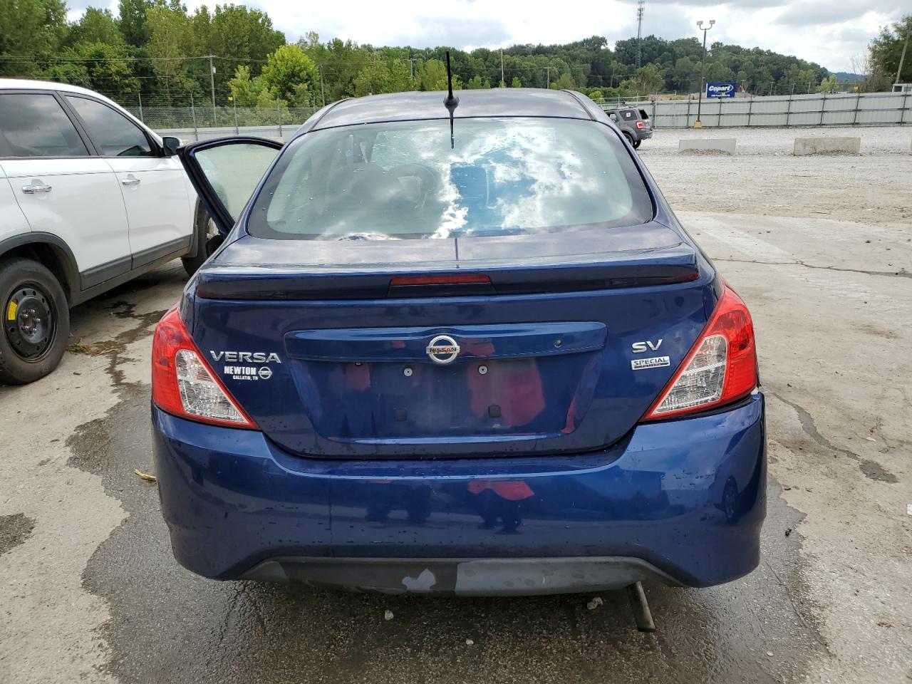 2018 Nissan Versa S VIN: 3N1CN7AP8JL845382 Lot: 69941585