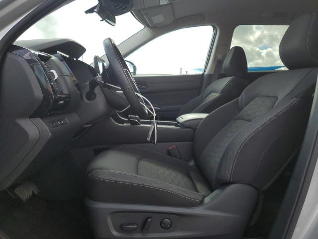  NISSAN PATHFINDER 2025 Серебристый