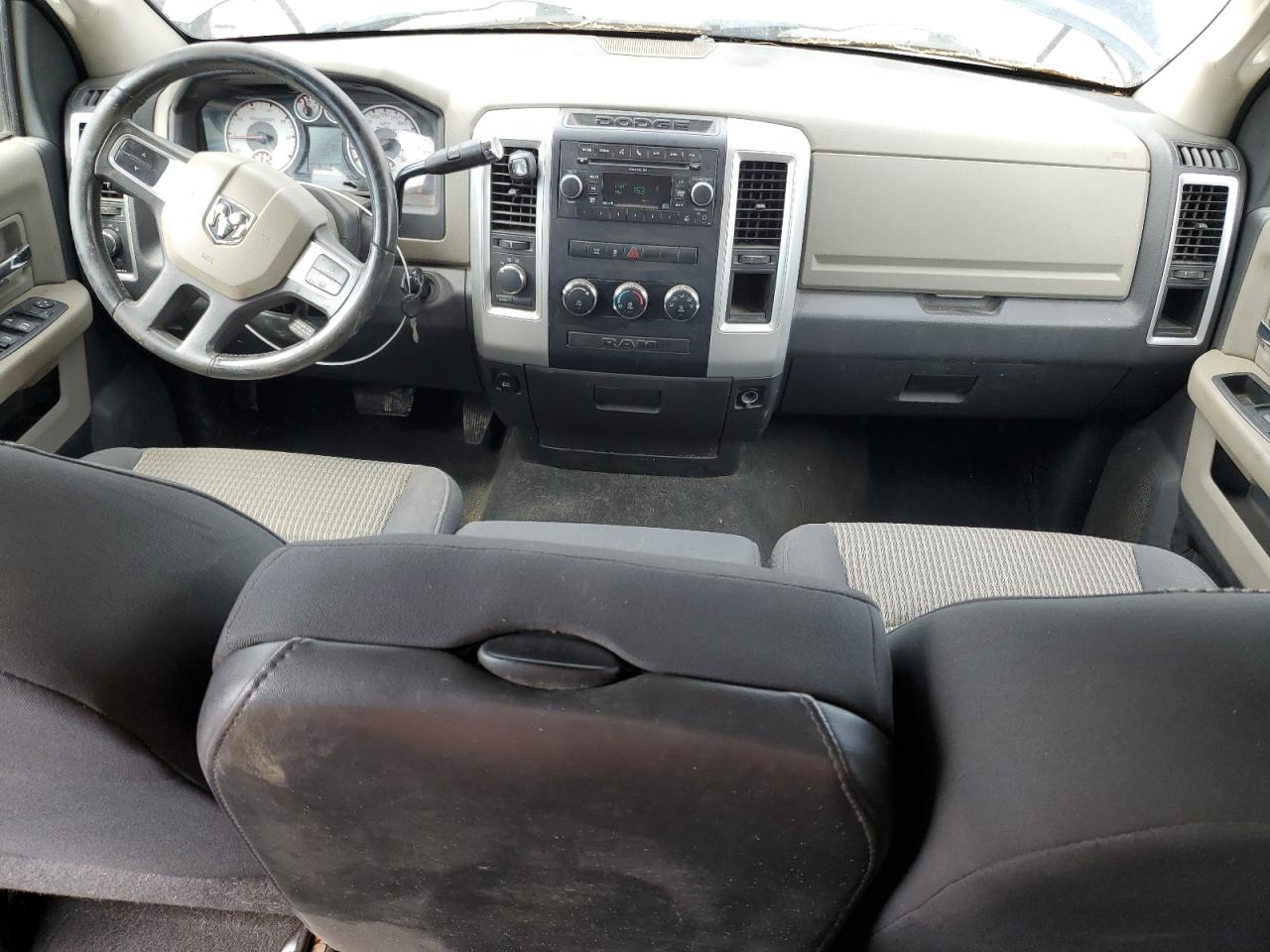 2011 Dodge Ram 1500 VIN: 1D7RV1GT3BS647391 Lot: 70841445