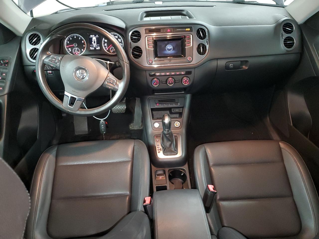 2016 Volkswagen Tiguan S VIN: WVGBV7AX4GW608587 Lot: 69443935