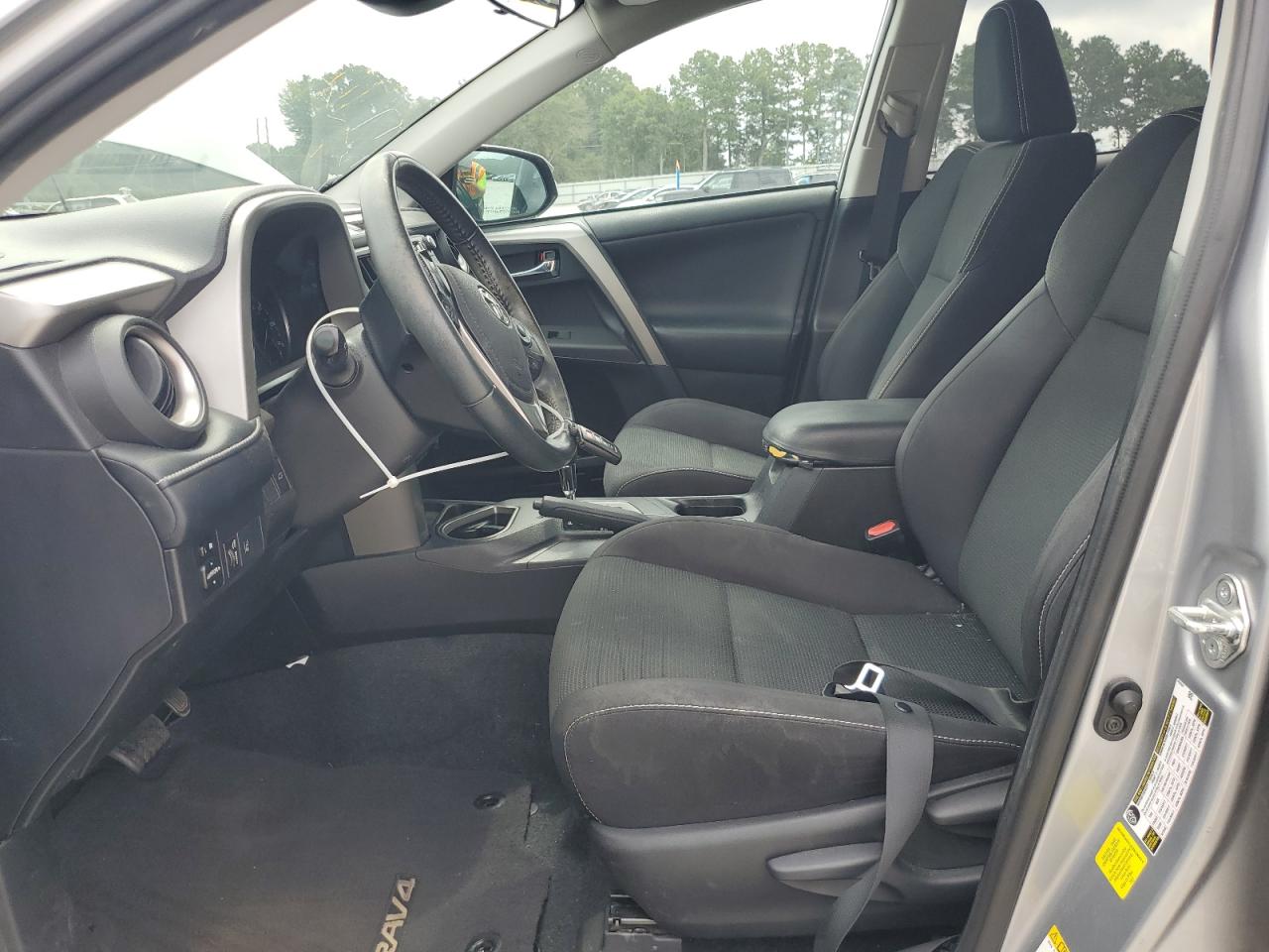 2017 Toyota Rav4 Xle VIN: 2T3WFREV7HW383198 Lot: 69629545