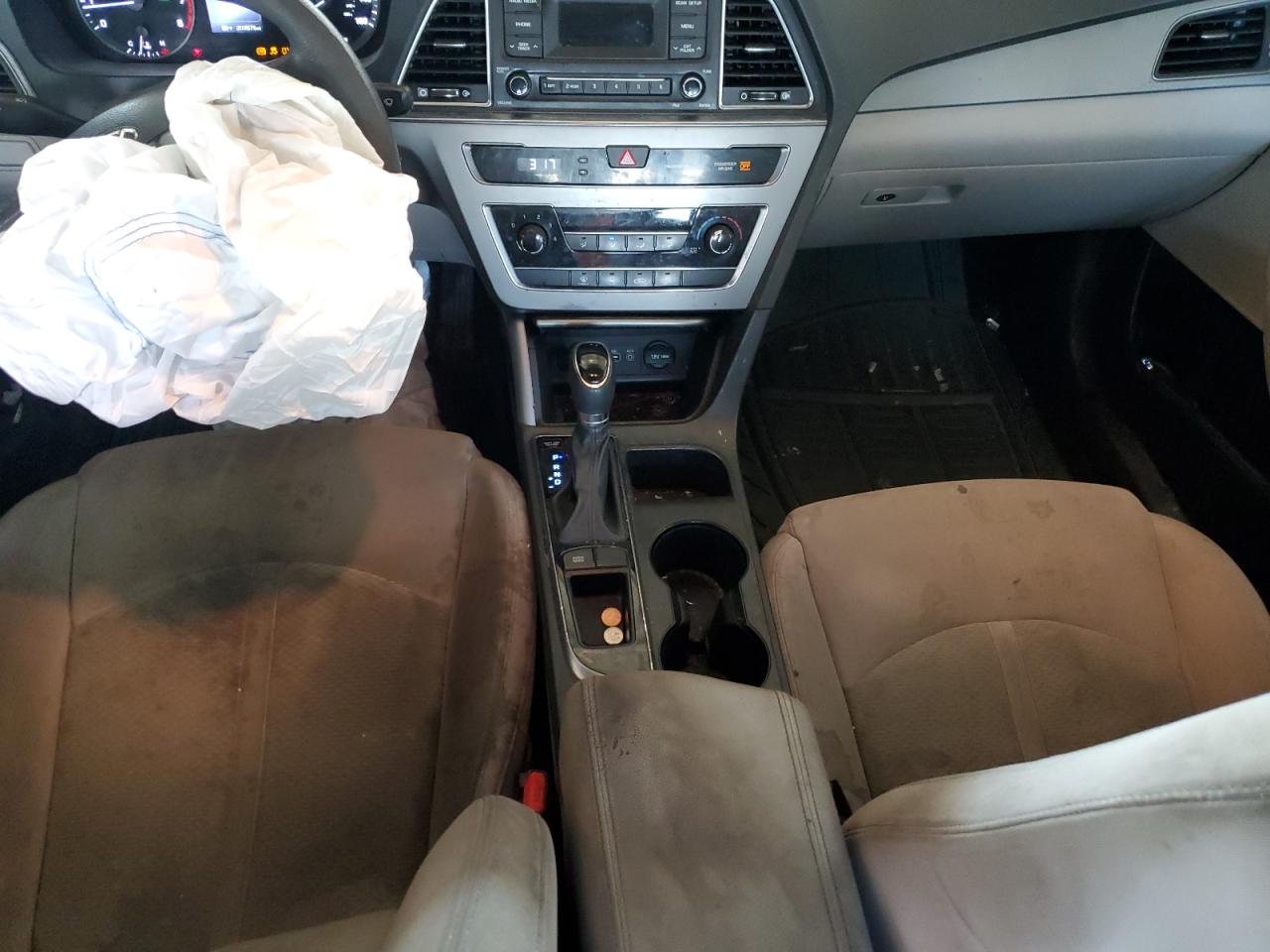 2017 Hyundai Sonata Se VIN: 5NPE24AF5HH492811 Lot: 68997705