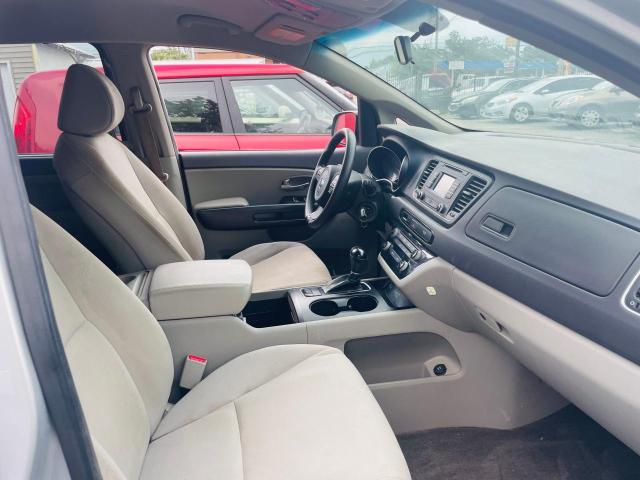 2015 KIA SEDONA LX  