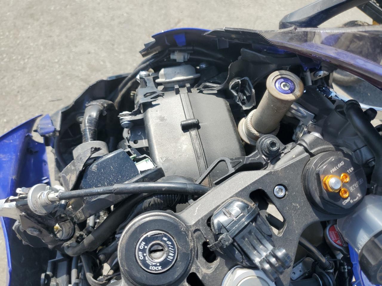 2021 Yamaha Yzfr1 VIN: JYARN66E0MA001742 Lot: 70377005