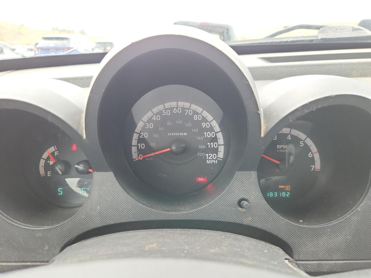 2007 Dodge Nitro Sxt VIN: 1D8GU28K77W737211 Lot: 70359245