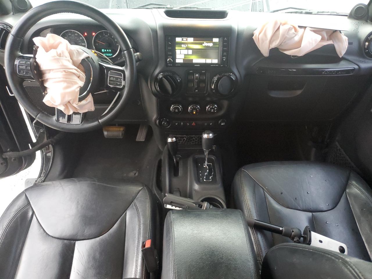 2014 Jeep Wrangler Unlimited Sahara VIN: 1C4HJWEGXEL306329 Lot: 70360195