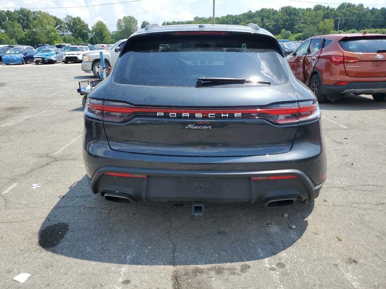 2024 Porsche Macan Base VIN: WP1AA2A55RLB03061 Lot: 69011515