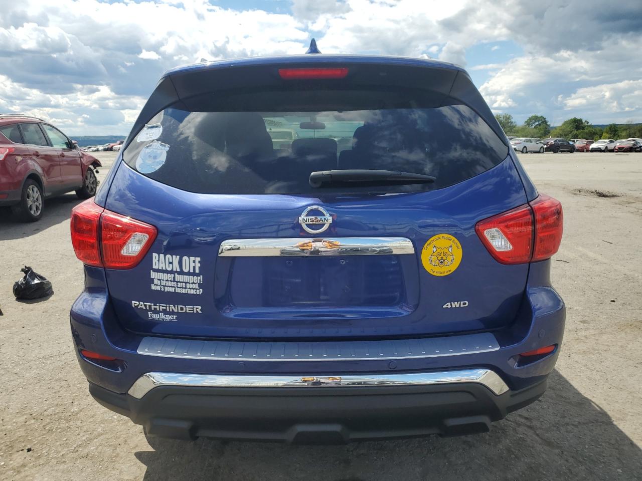2020 Nissan Pathfinder S VIN: 5N1DR2AM1LC621427 Lot: 70407895