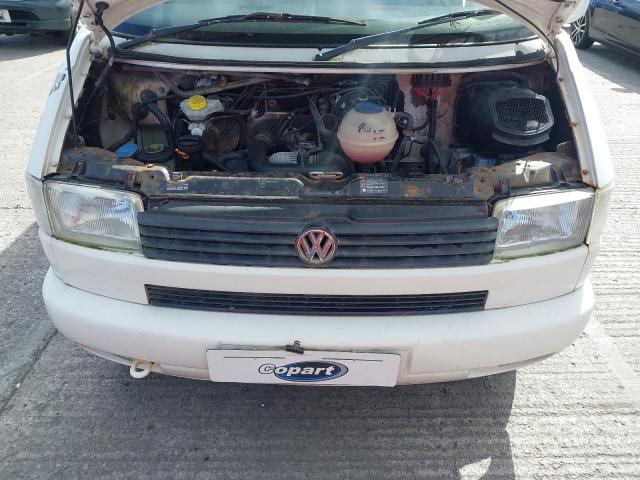 2003 VOLKSWAGEN TRANSPORTE