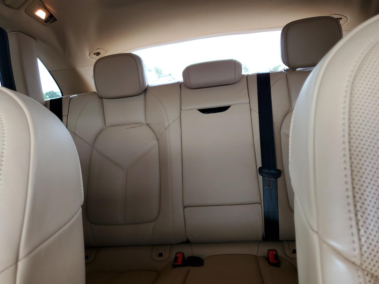 2016 Porsche Macan S VIN: WP1AB2A51GLB49593 Lot: 70150685