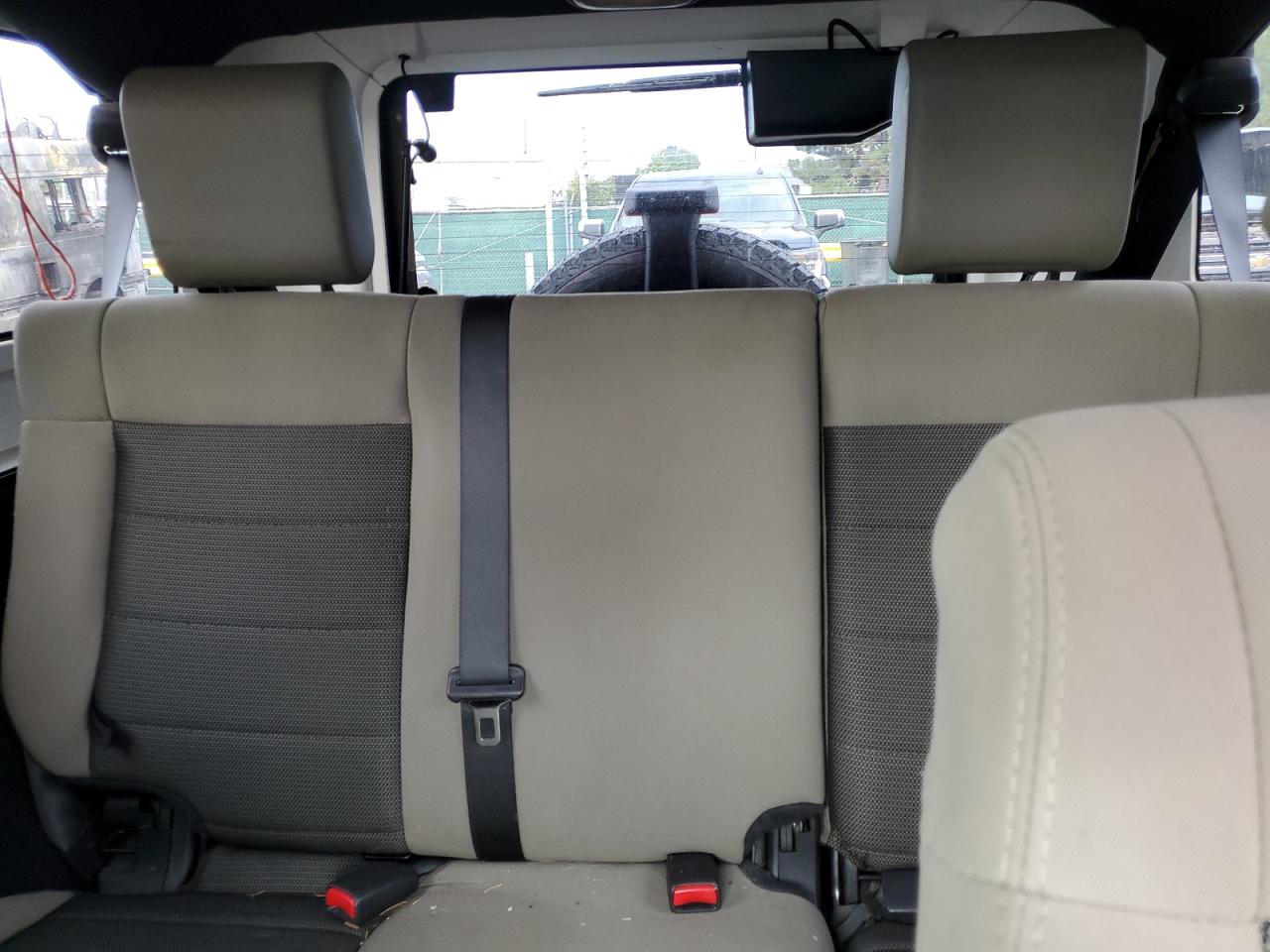 2010 Jeep Wrangler Unlimited Sahara VIN: 1J4HA5H19AL140181 Lot: 67470805