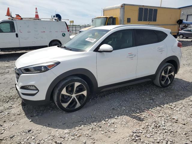  HYUNDAI TUCSON 2016 Белы