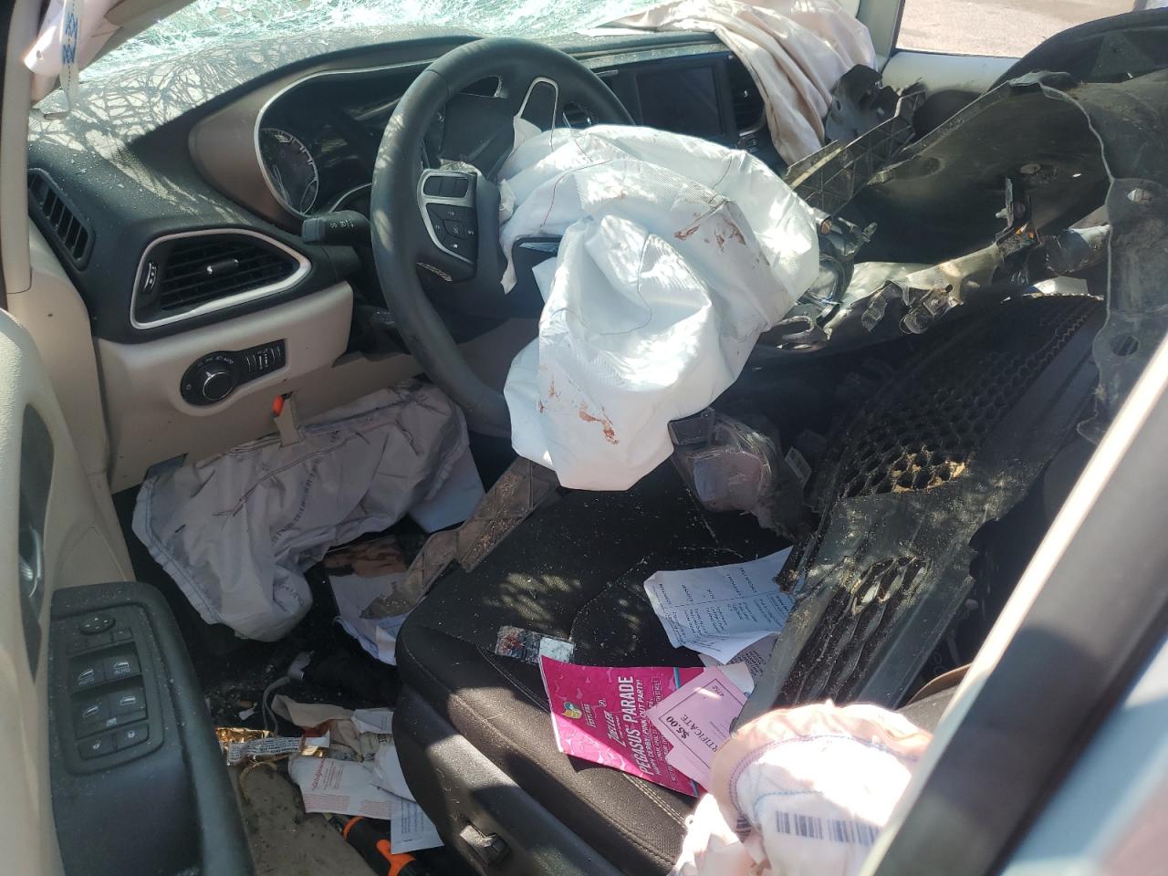 2022 Chrysler Voyager Lx VIN: 2C4RC1CG5NR229722 Lot: 69419095