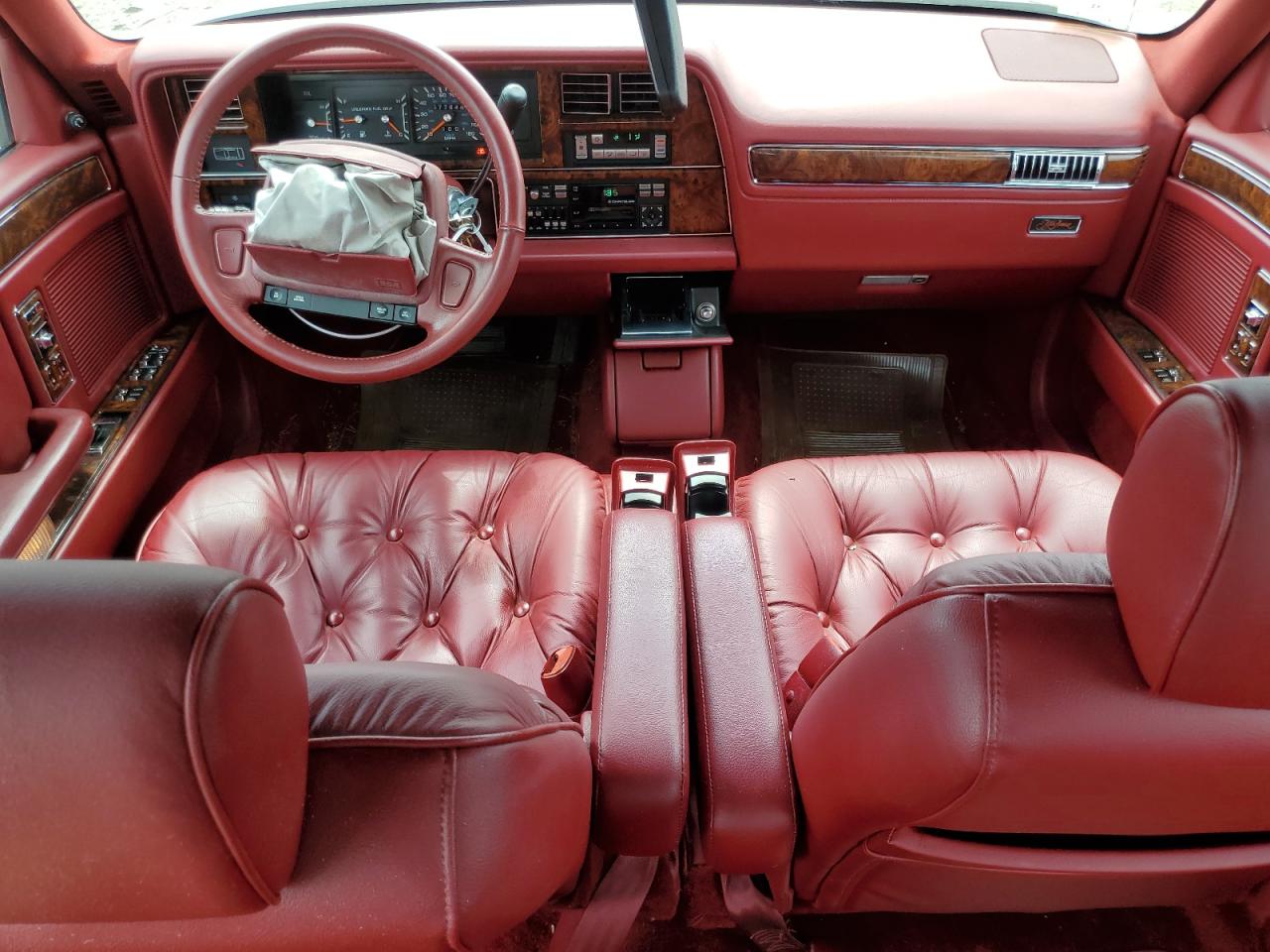 1992 Chrysler New Yorker Fifth Avenue VIN: 1C3XV66LXND859976 Lot: 68680145