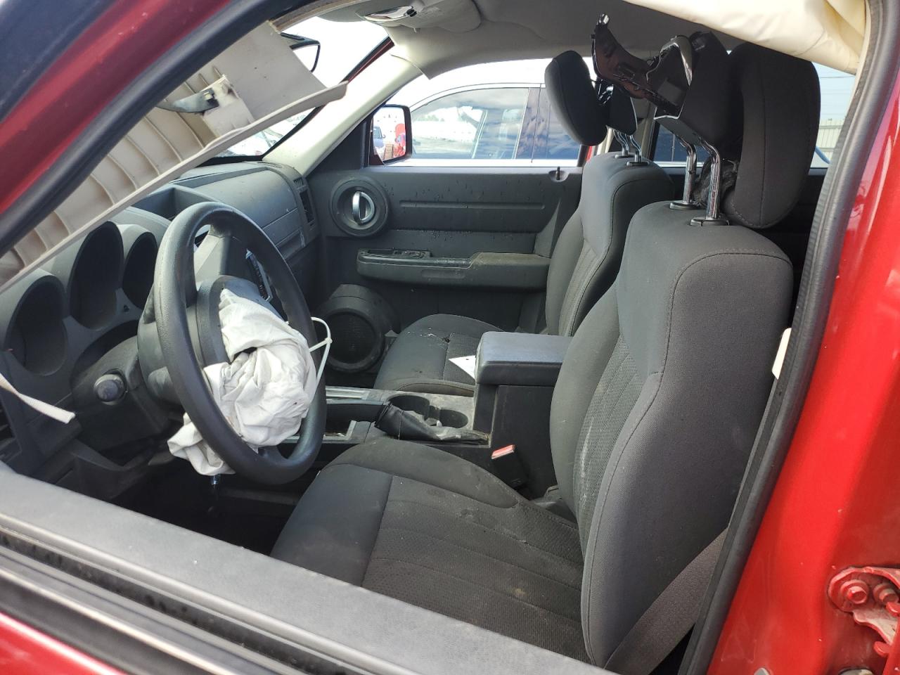 2011 Dodge Nitro Heat VIN: 1D4PU4GX7BW564003 Lot: 92051485