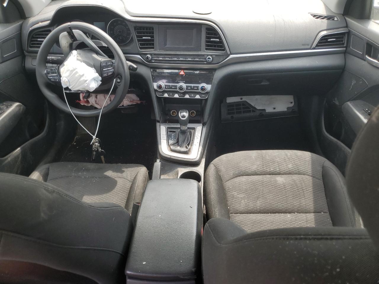2020 Hyundai Elantra Se VIN: 5NPD74LF0LH595301 Lot: 70820155