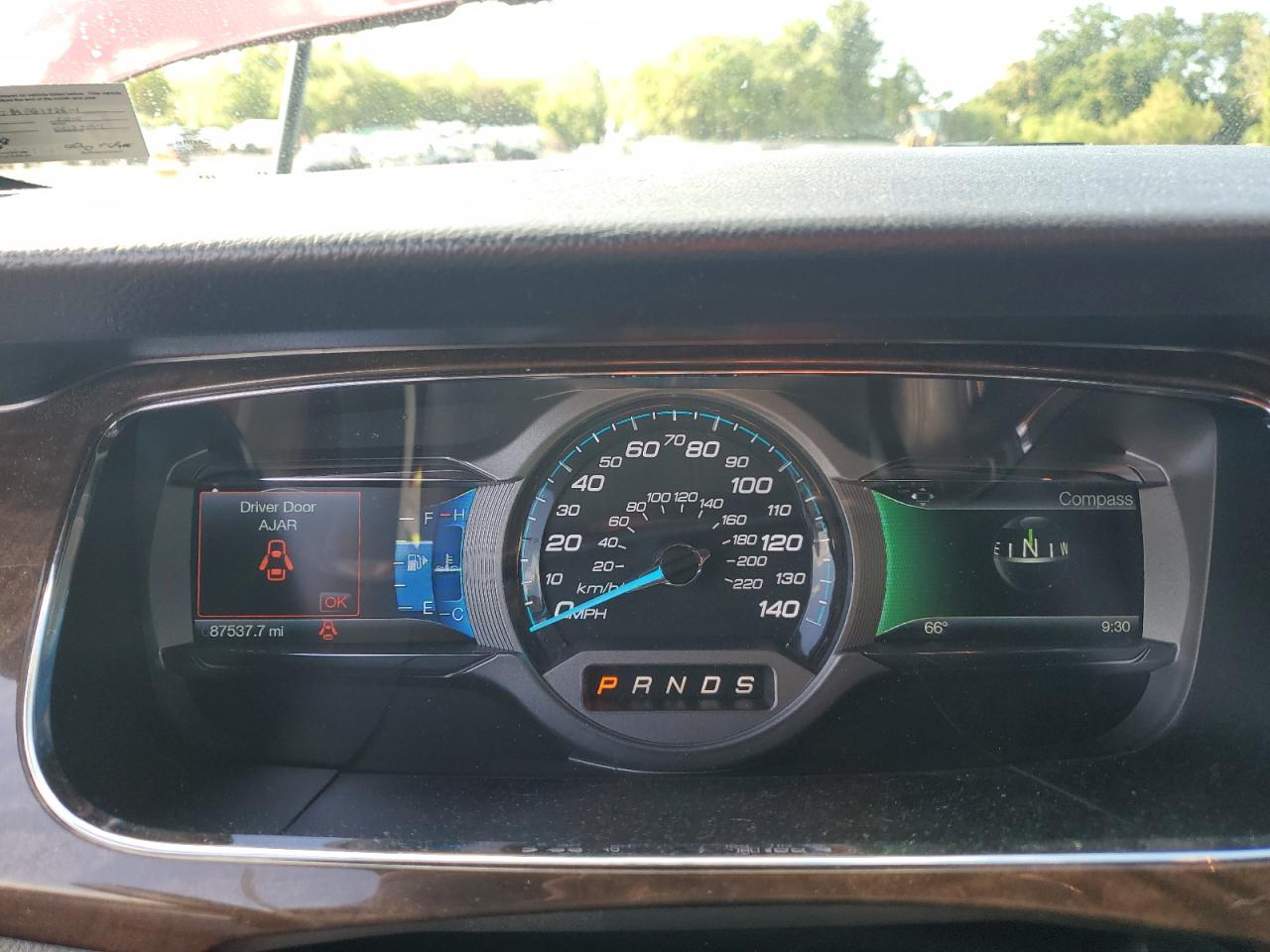 2015 Ford Taurus Limited VIN: 1FAHP2J89FG172614 Lot: 70430475