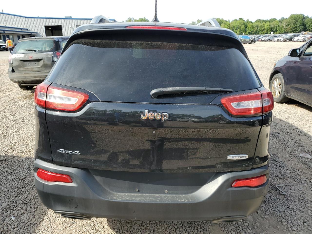 2015 Jeep Cherokee Latitude VIN: 1C4PJMCS0FW523573 Lot: 69290605