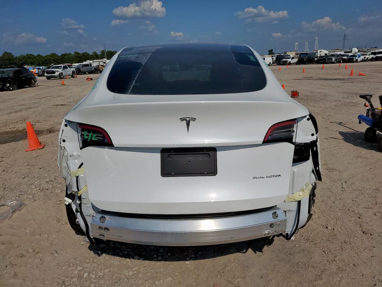 2021 Tesla Model Y VIN: 5YJYGDEE0MF208798 Lot: 69677485