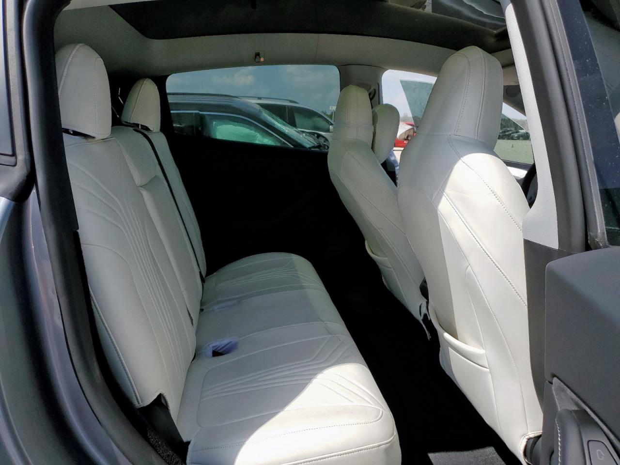 2025 Tesla Model Y VIN: 7SAYGDED9SA342519 Lot: 70307235