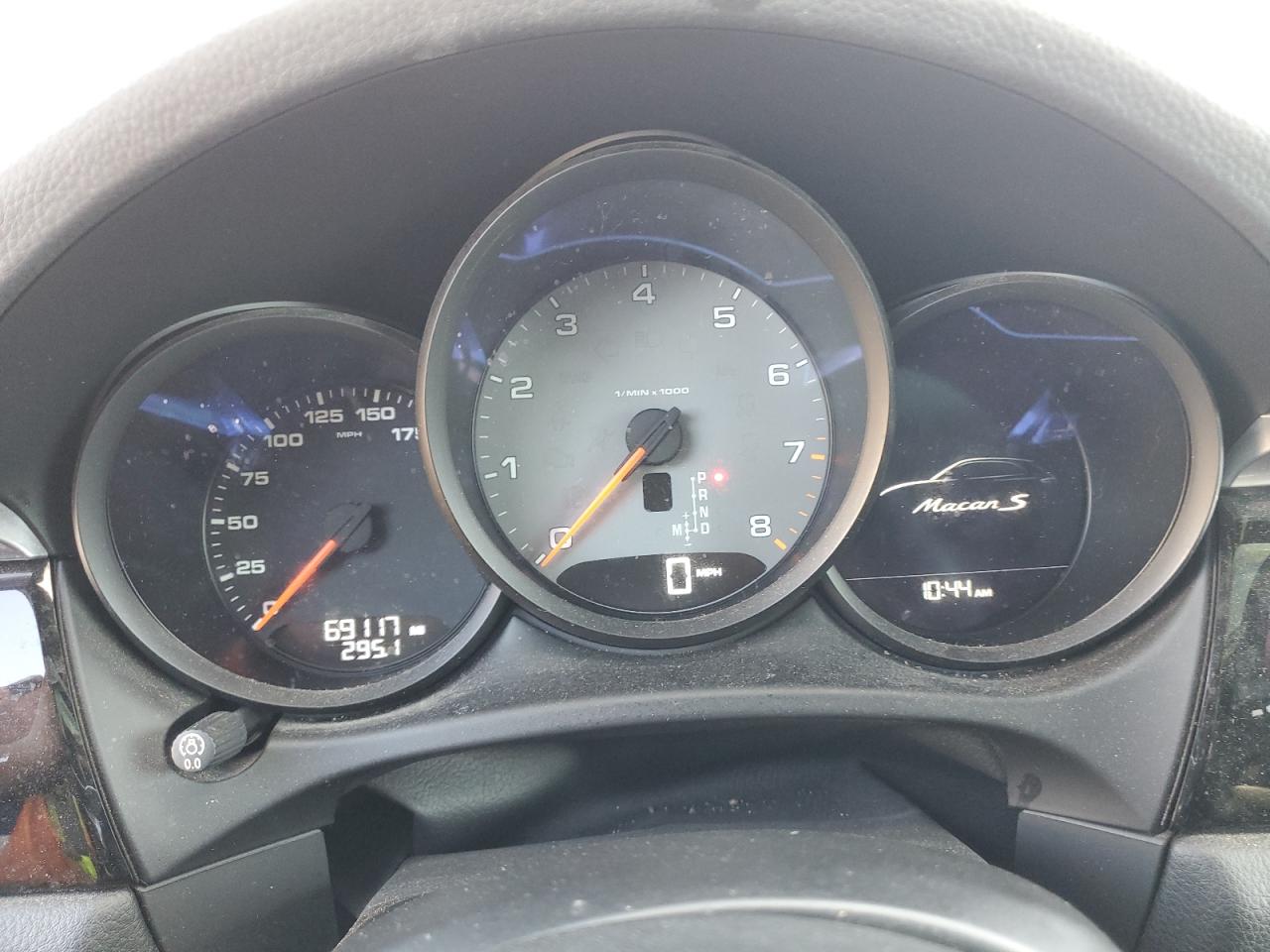 2016 Porsche Macan S VIN: WP1AB2A59GLB47283 Lot: 70621085