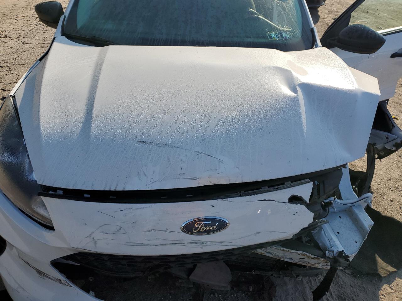 2022 Ford Escape S VIN: 1FMCU9F61NUA01090 Lot: 66964405