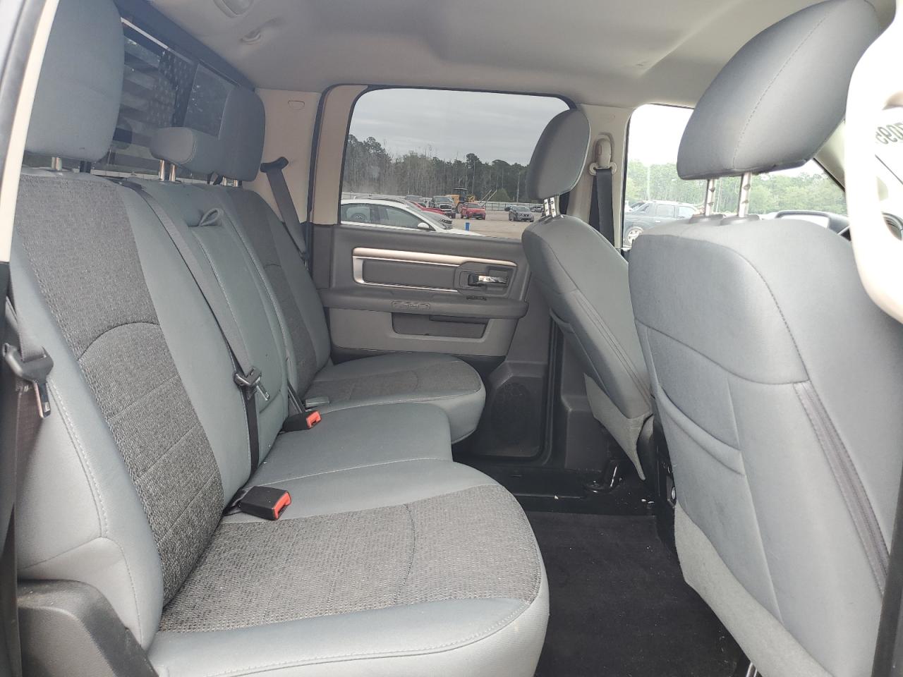 1C6RR6LT2HS514221 2017 Ram 1500 Slt