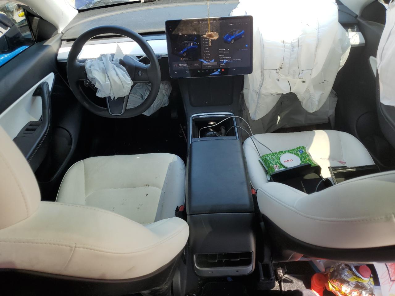 2021 Tesla Model Y VIN: 5YJYGDEE4MF212787 Lot: 70843065
