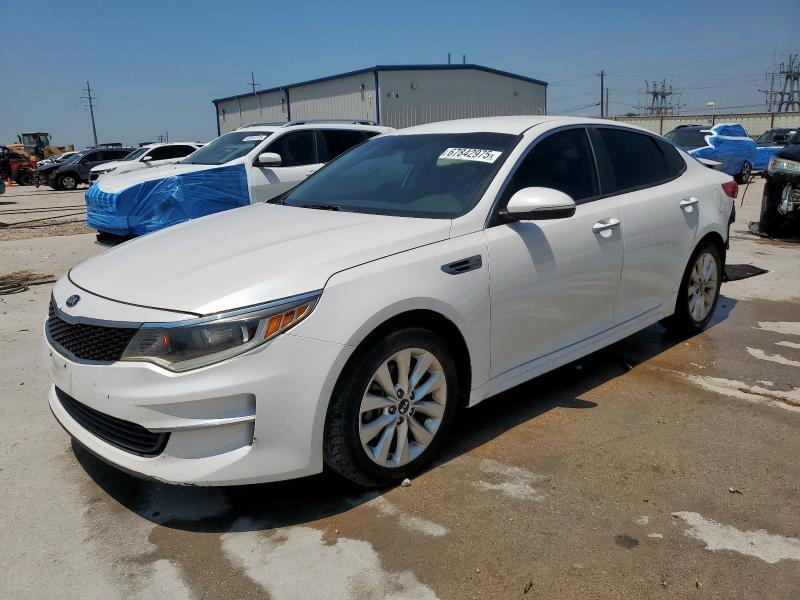  KIA OPTIMA 2017 Белы