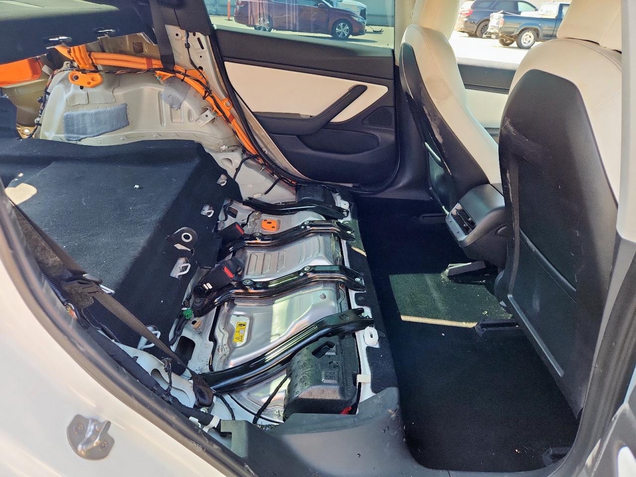 2018 Tesla Model 3 VIN: 5YJ3E1EB1JF112307 Lot: 69445305